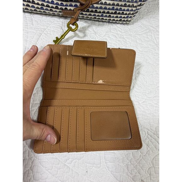 Fossil Blue White Leather Explorer Tote Bag with Matching Billfold Wallet Travel - Picture 9 of 13